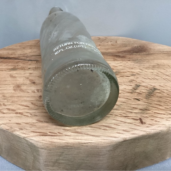 Vintage - 1980’s - 16oz Glass Pepsi-Cola Swirl Designed Bottle - Collectible - Picture 7 of 16